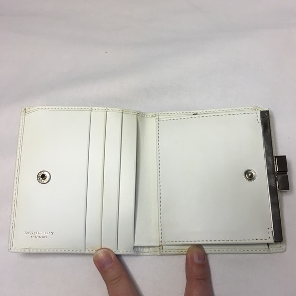 Y2K Burberry Pink Nova Check Kiss Lock Wallet - Picture 8 of 11